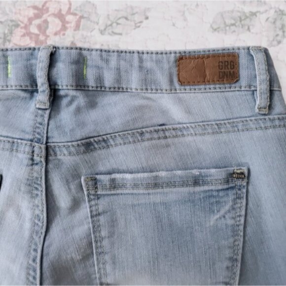 Garage Stretch Low Rise Denim Jeggings- Size 1 - Picture 7 of 10